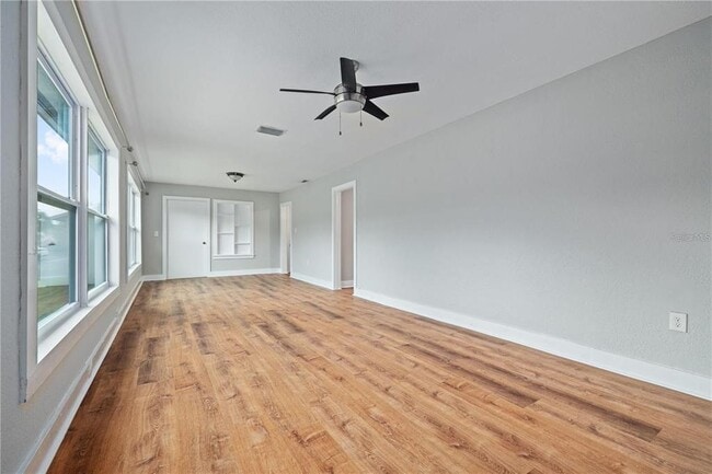3818 W Euclid Ave in Tampa, FL - Building Photo - Building Photo