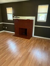 3601 Howard Park Ave, Unit 2 in Baltimore, MD - Foto de edificio - Building Photo