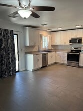 4444 E Belleview St in Phoenix, AZ - Building Photo - Building Photo