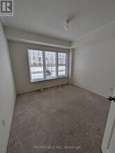 19 Clarington Blvd in Bowmanville, ON - Building Photo - Building Photo