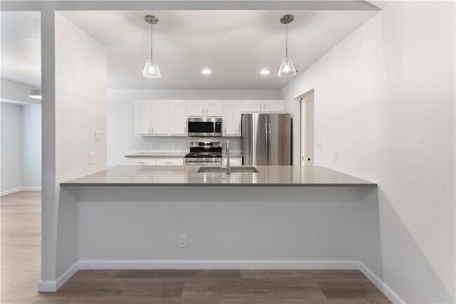 property at 707 Central Dr