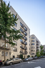 736 W 186th St in New York, NY - Building Photo - Building Photo