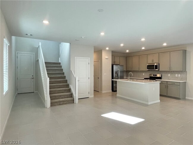 2878 Roaming Palmer Rd in North Las Vegas, NV - Building Photo - Building Photo