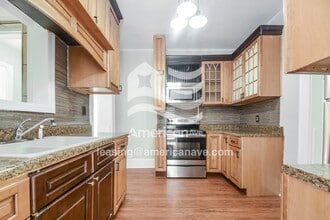 1117 Berkshire Rd in Fayetteville, NC - Foto de edificio - Building Photo