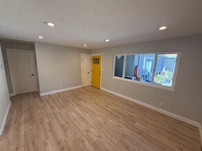 1631 Frisbie Ct in Concord, CA - Building Photo - Building Photo