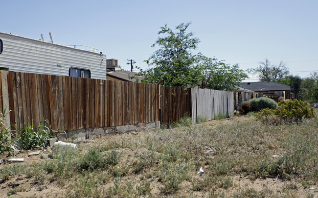 11271 Aztec Ln in Adelanto, CA - Building Photo - Building Photo