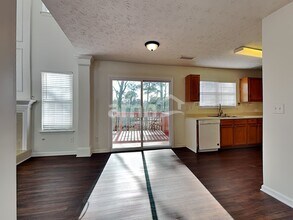 2180 Stoneoak Dr in Lawrenceville, GA - Building Photo - Building Photo