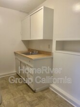 2209 W St in Sacramento, CA - Building Photo - Building Photo