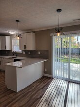 12920 St Andrews Way in Fishers, IN - Building Photo - Building Photo