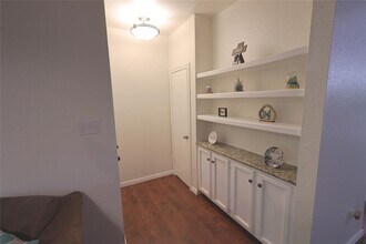 11711 Memorial Dr, Unit 266 in Houston, TX - Building Photo - Building Photo