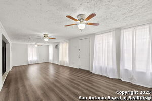 1646 Rigsby Ave in San Antonio, TX - Building Photo - Building Photo