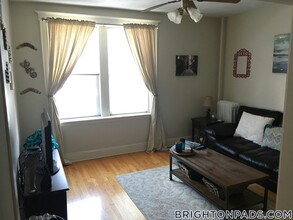 4 Carol Ave in Boston, MA - Building Photo - Building Photo