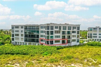 2375 NE Ocean Blvd in Stuart, FL - Foto de edificio - Building Photo