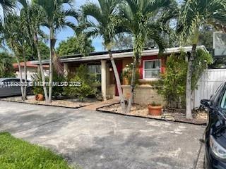 6329 Fletcher St in Hollywood, FL - Building Photo