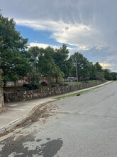 104 Carver St in Chapel Hill, NC - Building Photo - Building Photo