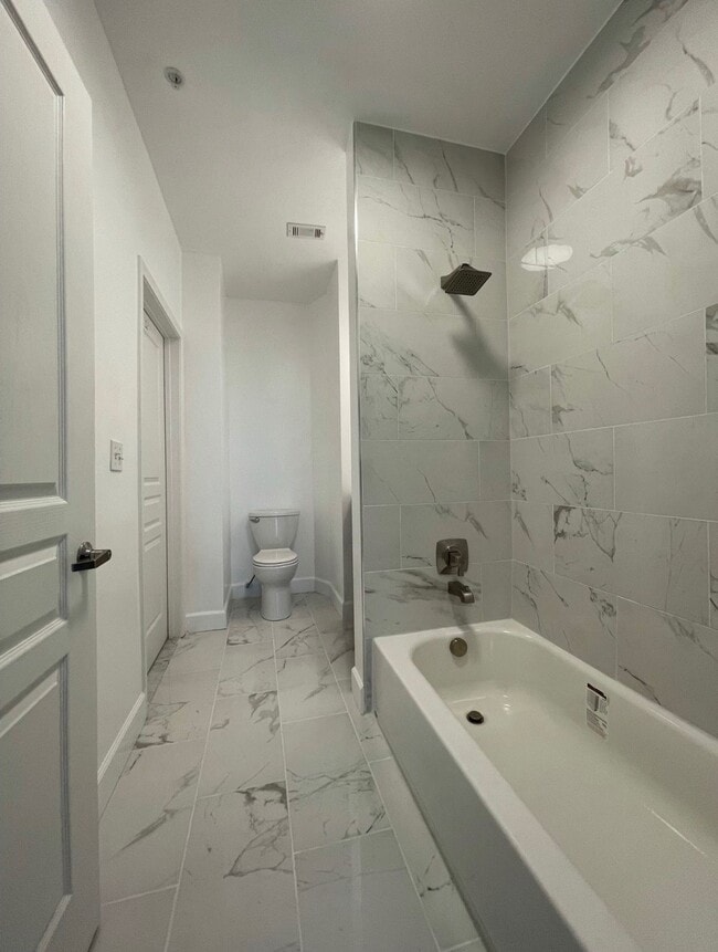 12001 Market St, Unit 361 in Reston, VA - Building Photo - Building Photo