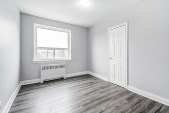 385 Concession St in Hamilton, ON - Building Photo - Building Photo