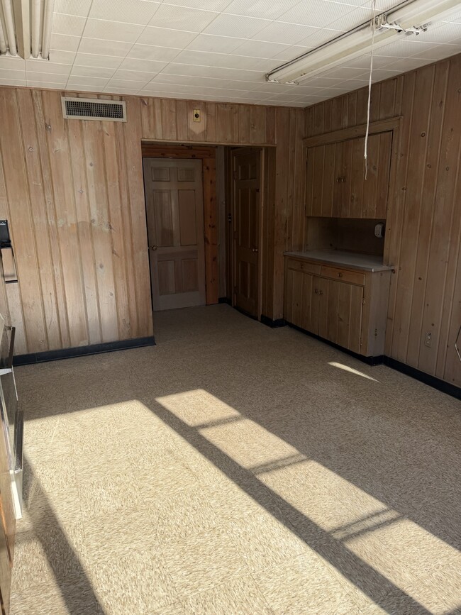 107 Cottage St in Merrill, WI - Building Photo - Building Photo