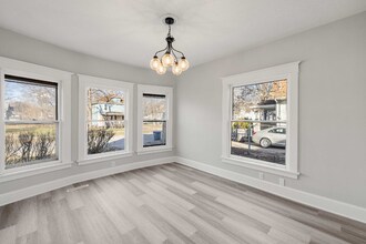 1702 Logan Ave in Des Moines, IA - Building Photo - Building Photo