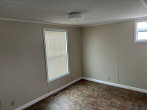 810 Hayes Crossing Rd in Gilbert, SC - Building Photo - Building Photo