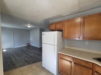 50 Lisa Dr, Unit B in Northport, NY - Building Photo - Building Photo