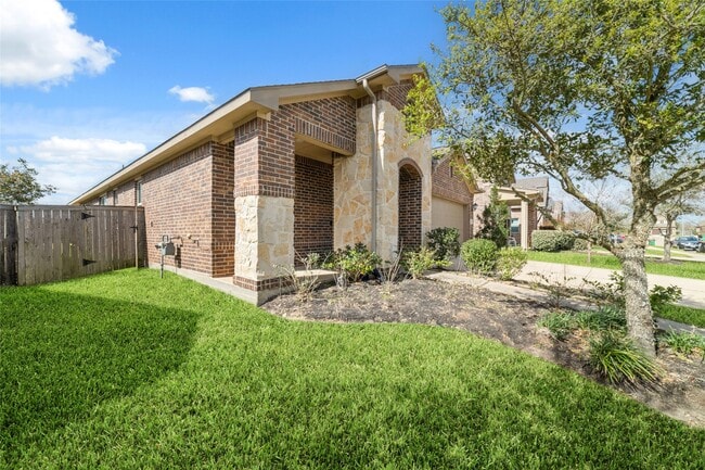 24707 Harbor Terrace Ln in Richmond, TX - Building Photo - Building Photo