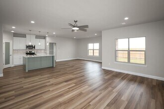 4713 Scotty Dr in Amarillo, TX - Foto de edificio - Building Photo