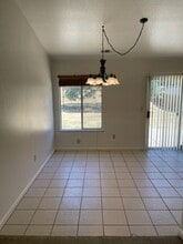 1065 Grouse Dr in Redding, CA - Building Photo - Building Photo