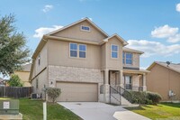 5392 Kingswood St, Unit 4 in Cibolo, TX - Building Photo - Building Photo