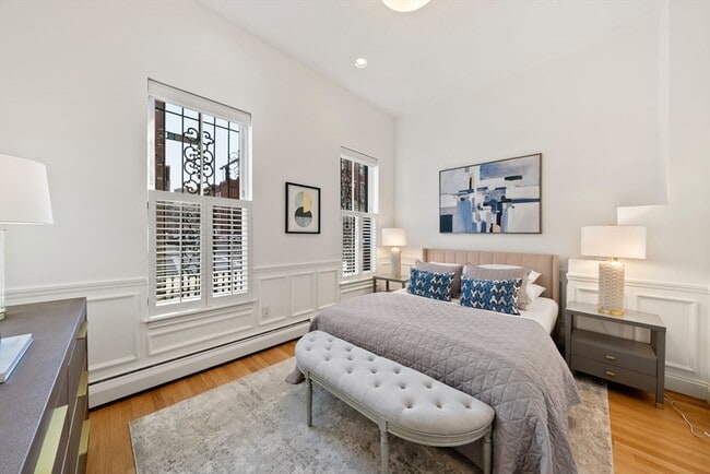 property at 11 Appleton St