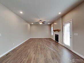 1785 Rains Rd in Clarksville, TN - Building Photo - Building Photo