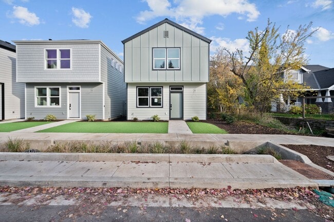 property at 2834 Crater Ln
