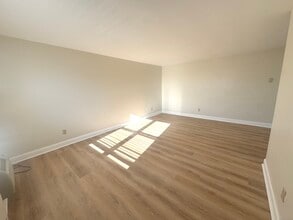 45 Maple St in Norwalk, CT - Building Photo - Building Photo