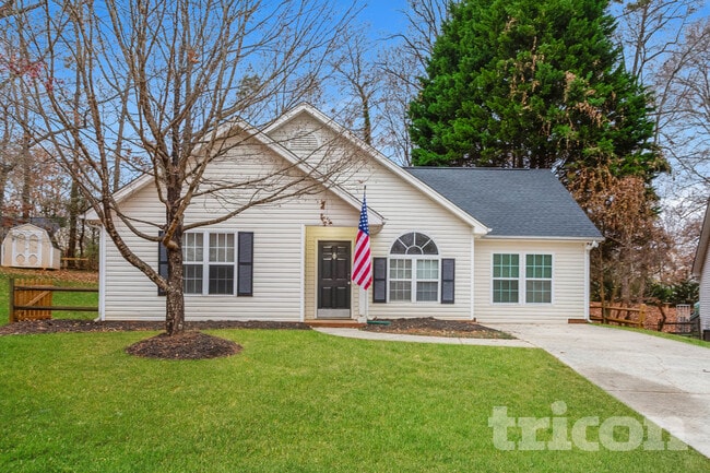 property at 979 Stinson Glen Ln