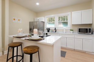 105 W 36th St in Jacksonville, FL - Building Photo