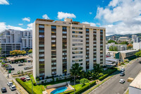 The Sandalwood in Honolulu, HI - Building Photo - Building Photo