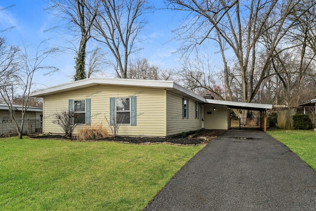 property at 865 Pebble Ln