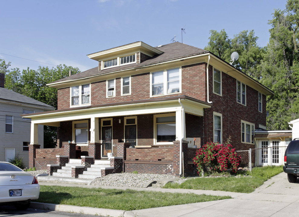 1114 Monroe St in Fort Wayne, IN - Foto de edificio