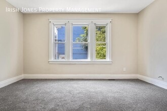381 Fargo Ave in Buffalo, NY - Building Photo - Building Photo