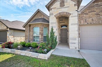 1909 Goldilocks Ln in Manchaca, TX - Building Photo - Building Photo