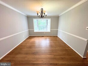 3063 Schubert Dr in Silver Spring, MD - Building Photo - Building Photo