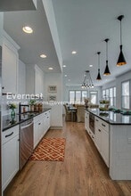 915B Caruthers Ave in Nashville, TN - Building Photo - Building Photo