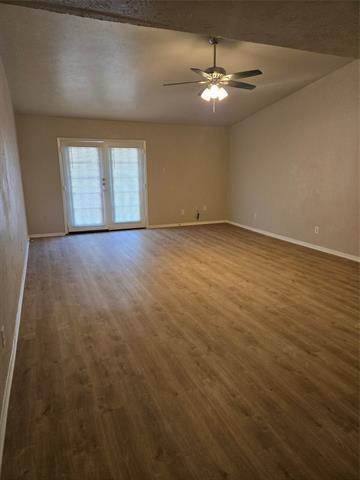 4426 Mayflower Dr in Garland, TX - Building Photo - Building Photo