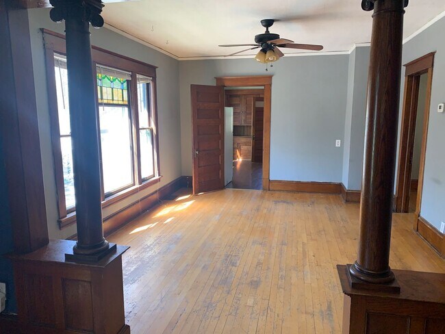 1820 3rd Ave N in Minneapolis, MN - Building Photo - Building Photo