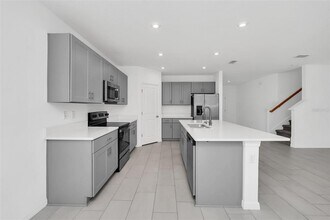 5106 Tuscany Ln in Davenport, FL - Foto de edificio - Building Photo