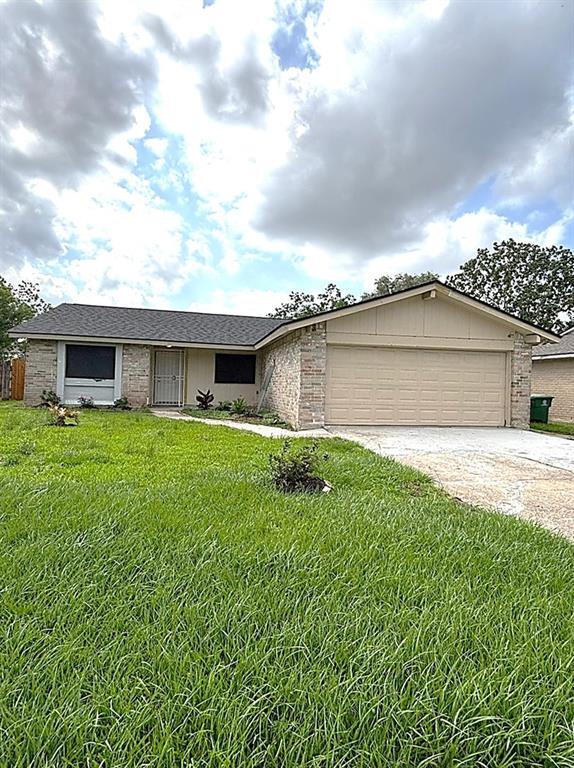 property at 5442 Castlecreek Ln