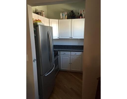 529 E Broadway, Unit 3