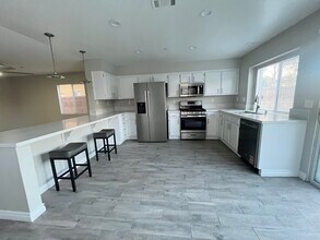 11661 Belmonte Rd in Fontana, CA - Building Photo - Building Photo