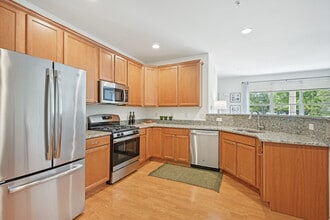 Heritage Orchard Hill in Perkasie, PA - Foto de edificio - Building Photo