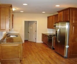 217 W Quincy St in Westmont, IL - Building Photo - Building Photo
